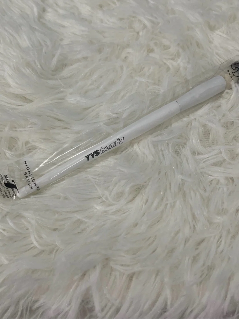 TYS Beauty 02 Highlighter Brush